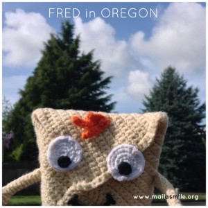 FRED in OREGON MAIL A SMILE-Title